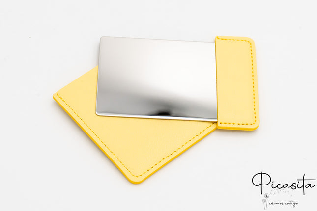 Espelho Retangular de Aço e Couro PU