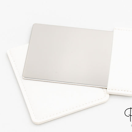 Espelho Retangular de Aço e Couro PU