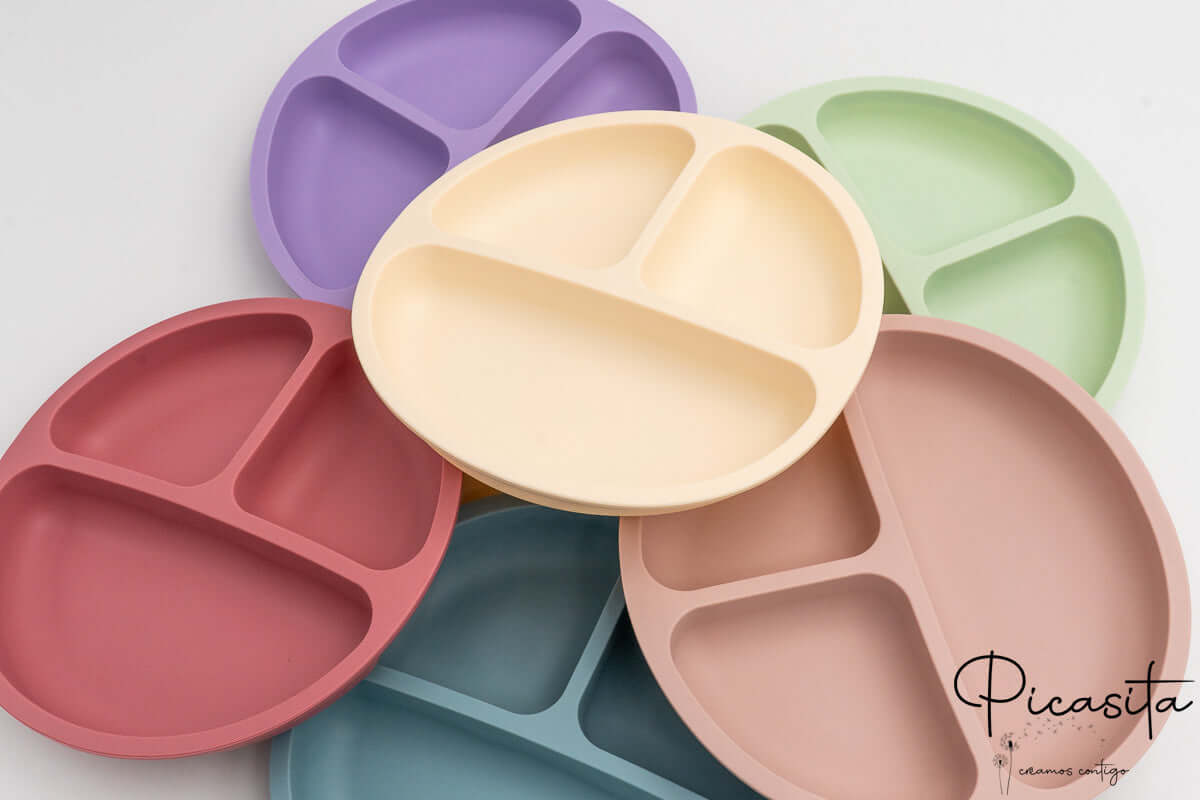 Prato de Silicone com Ventosas