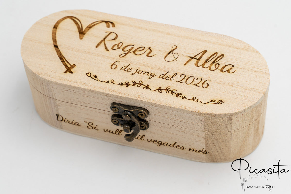 Caixa de Madeira Personalizada para Noivos