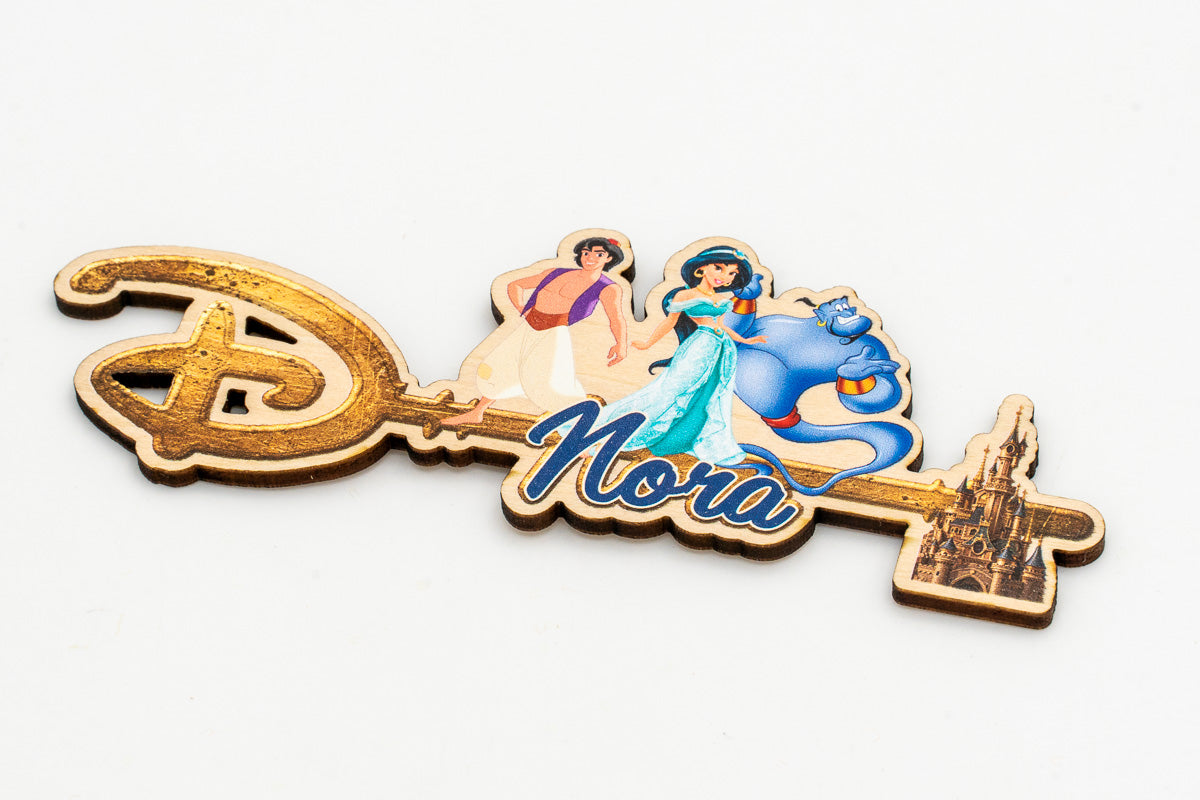 Chave Disney personalizada com nome e personagens de Aladdin