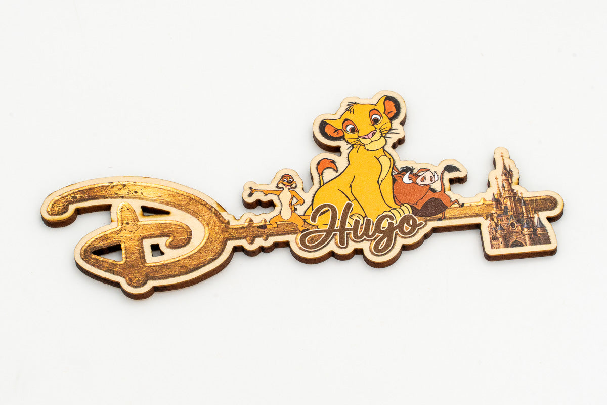 Chave Disney com nome personalizado e personagens de O Rei Leão