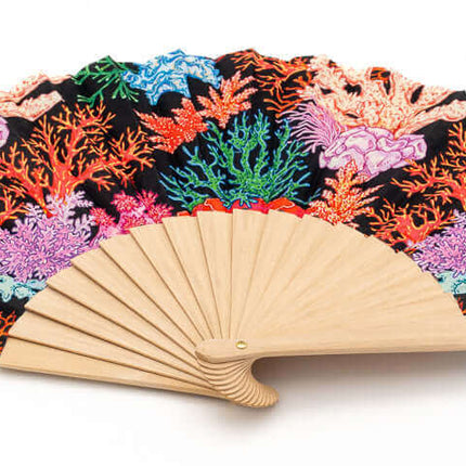 abanicos_de_madera_y_tela_estampados_personalizados