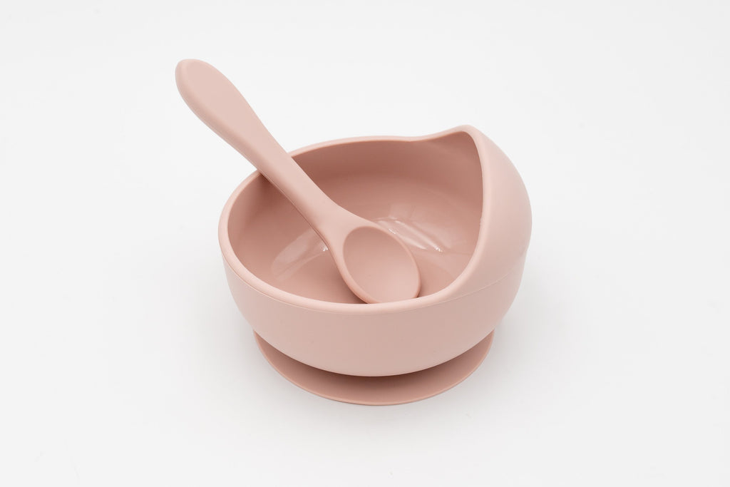 Taça rosa-clara com ventosa e colher de silicone
