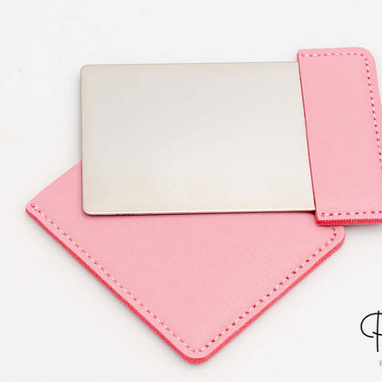 Espejo Rectangular de Acero y Cuero PU