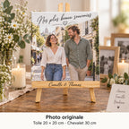 Tela de 20 × 20 cm com fotografia pré-casamento de Camille e Thomas e «Nos plus beaux souvenirs», num recanto de recordações.