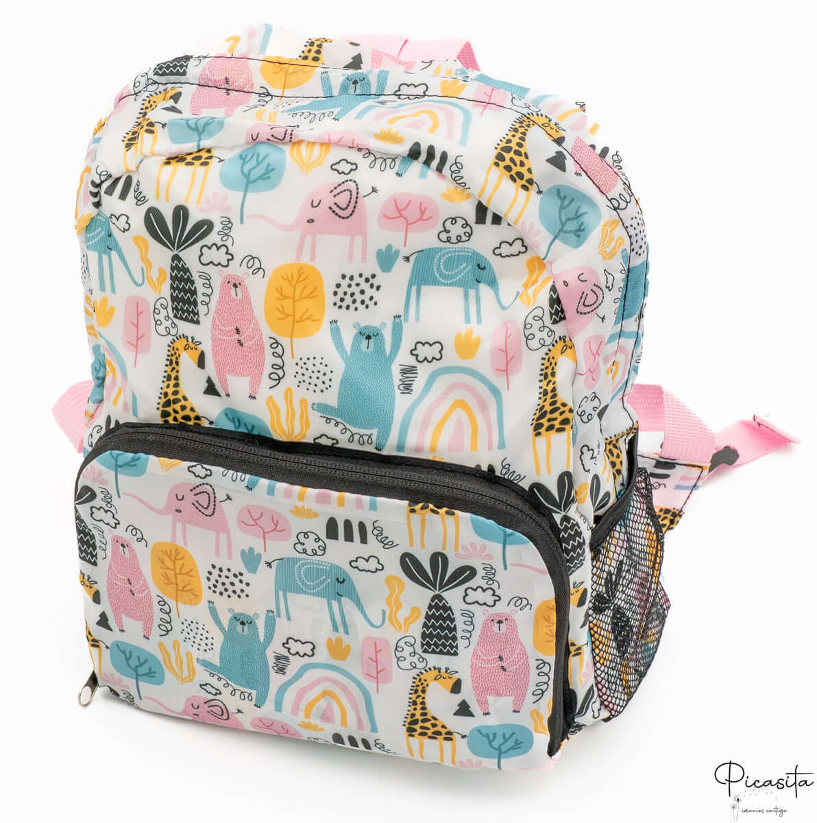 Mochila para guardería con dibujos de elefantes rosas, jirafas amarillas y osos azules.