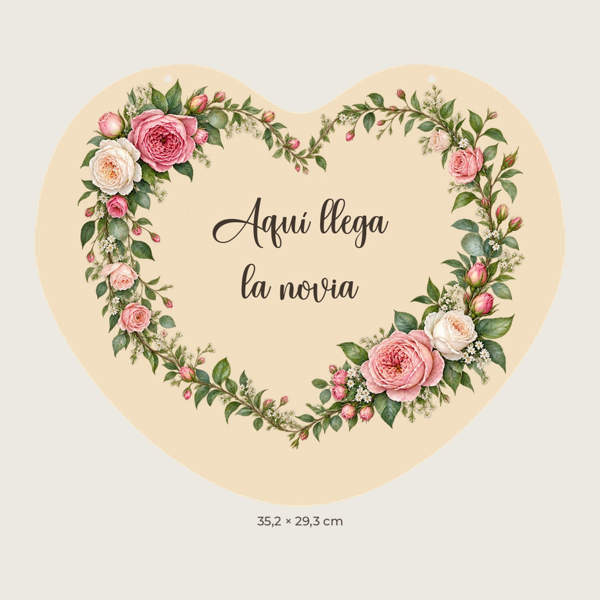 Pré-visualização digital: placa em forma de coração com rosas, o texto «Aquí llega la novia» e dois furos superiores de 4 mm.