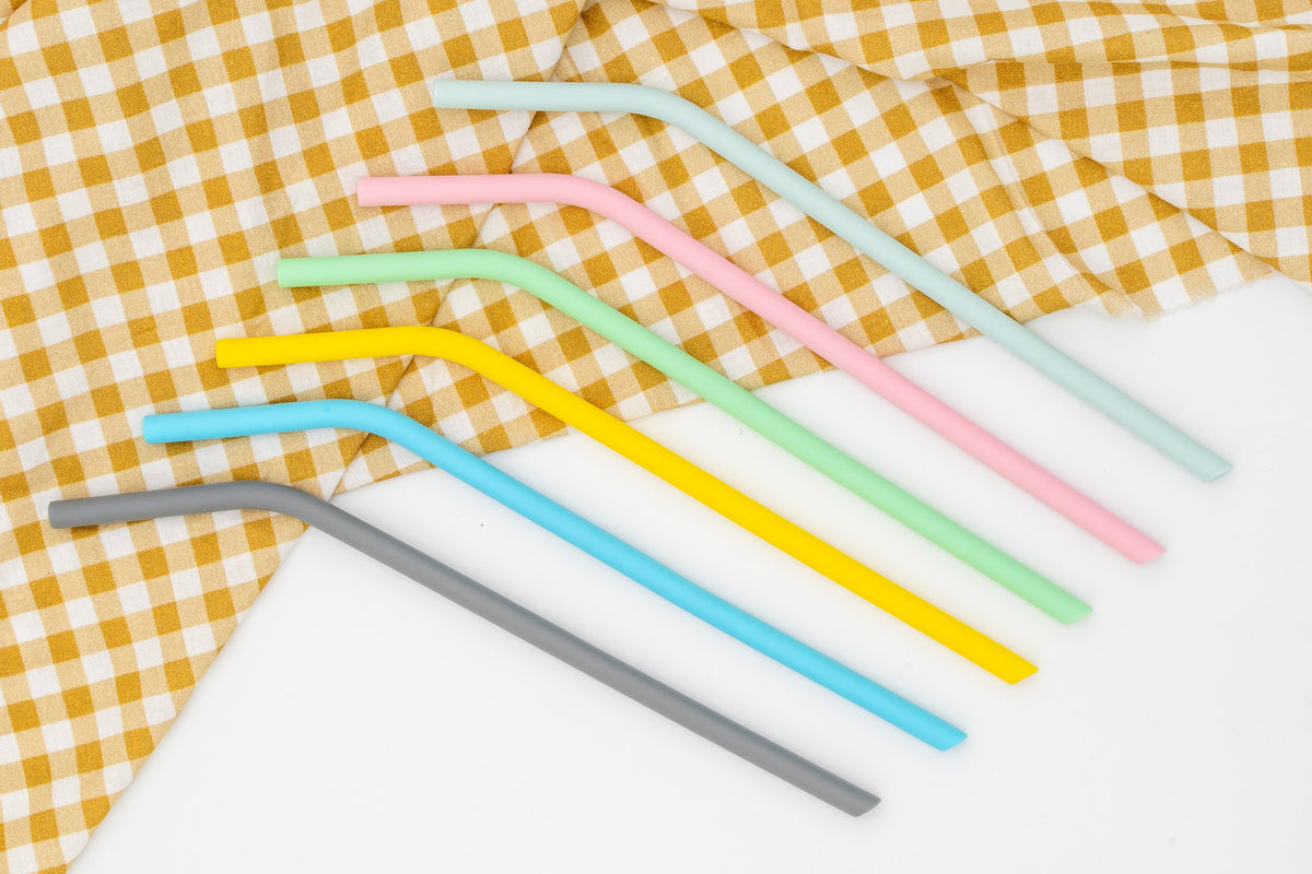Palhinhas curvas de silicone em seis cores