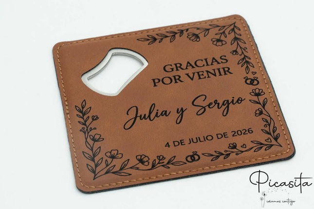 Posavasos de Cuero Sintetico con Abridor