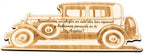 Placa de madera con silueta de coche clásico y texto grabado sobre fondo blanco.